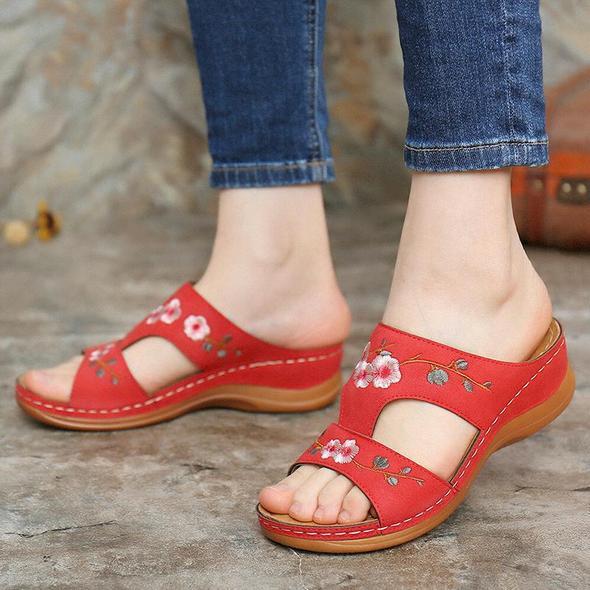 Red Color Vintage Casual Wedge Sandals.
