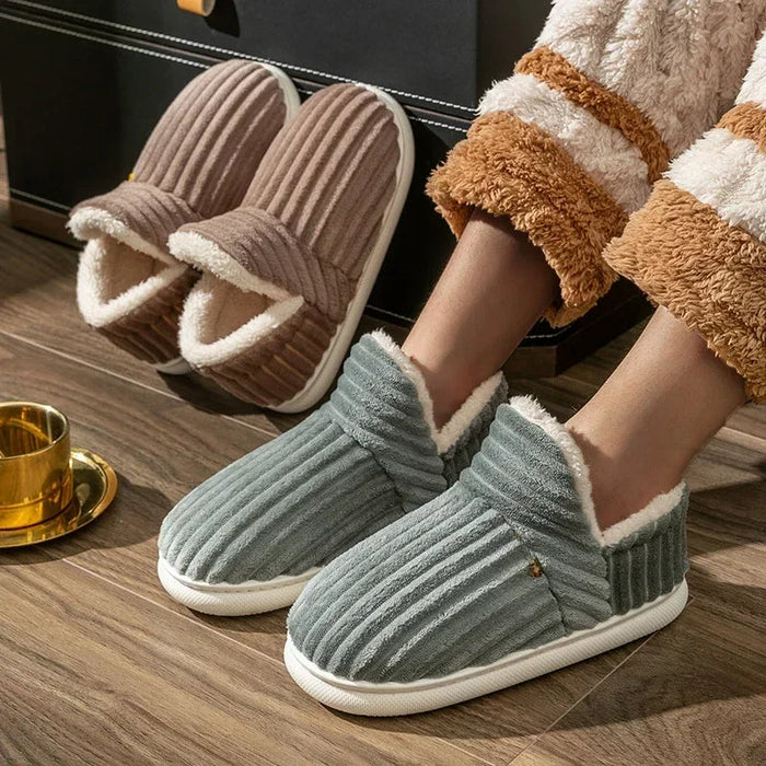 Solid Quilted Pattern Slippers