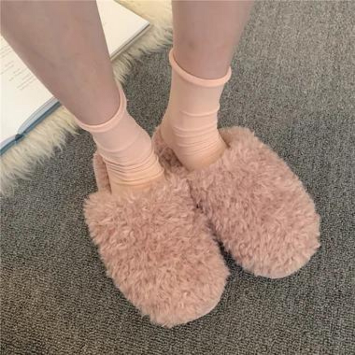 The Johnnie Closed-Toe Soft Winter Slides