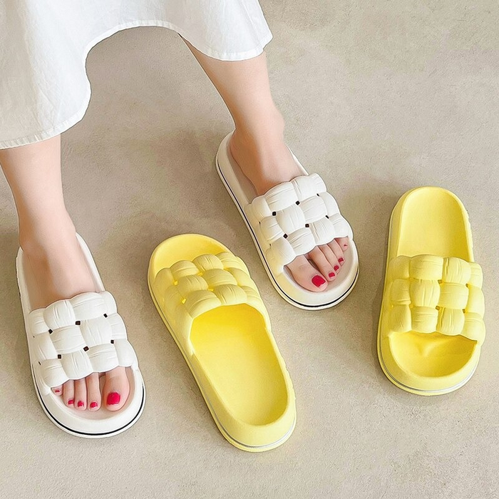 The Bubble Woven Slides