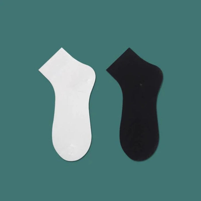 The Louella White And Black Socks